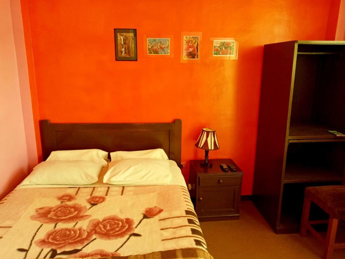Hotel La Casa del Manzano Puno Esterno foto